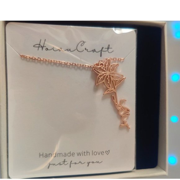 Beautiful Cursive “Lily” name Pendant Flower Necklace in Rose Gold - Picture 2 of 4